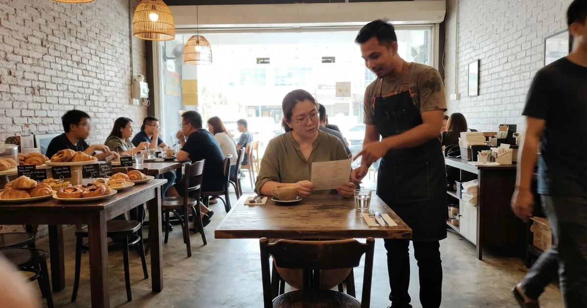 Eating at a Puchong cafe with food allergies or dietary restrictions