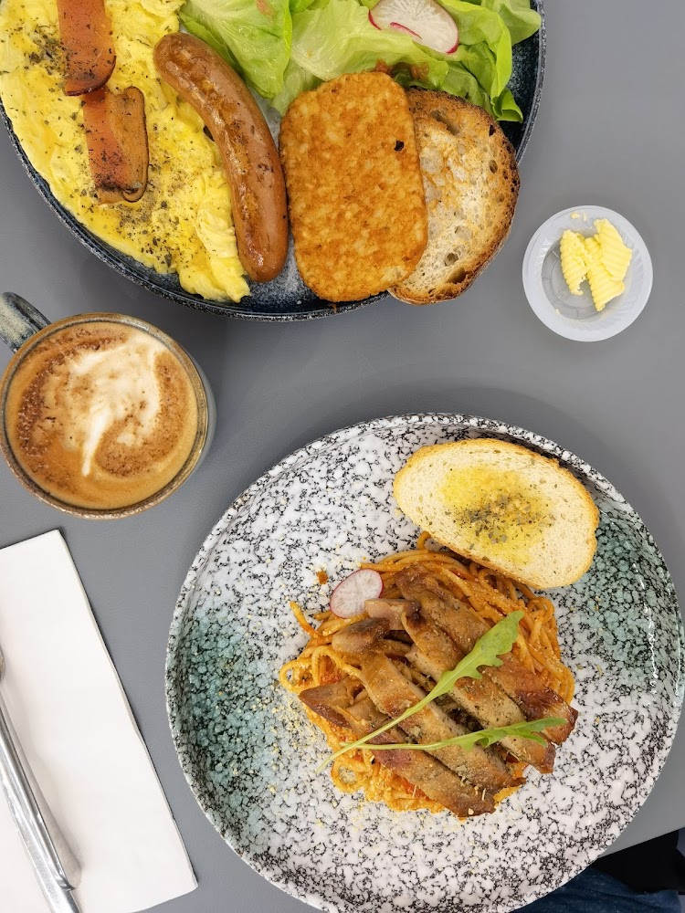 Bloo cafe x 港式冰室